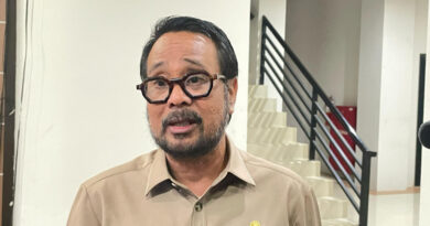Ketua Komisi II DPRD Kaltim, Sabaruddin Panrecalle