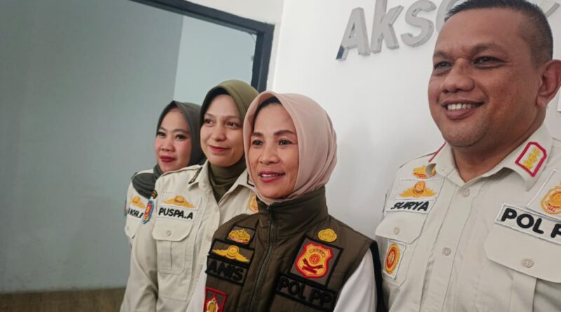 Kepala Satuan Polisi Pamong Praja (Kasat Pol-PP) kota Samarinda, Anis Siswantini.