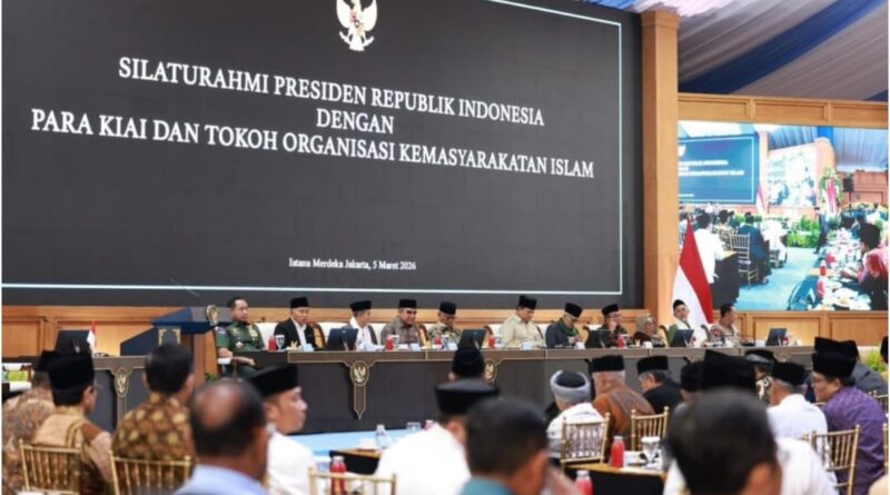 Kegiatan silaturahmi bersama para kiai dan tokoh organisasi kemasyarakatan Islam di Istana Kepresidenan Jakarta pada Kamis (5/3/2026).