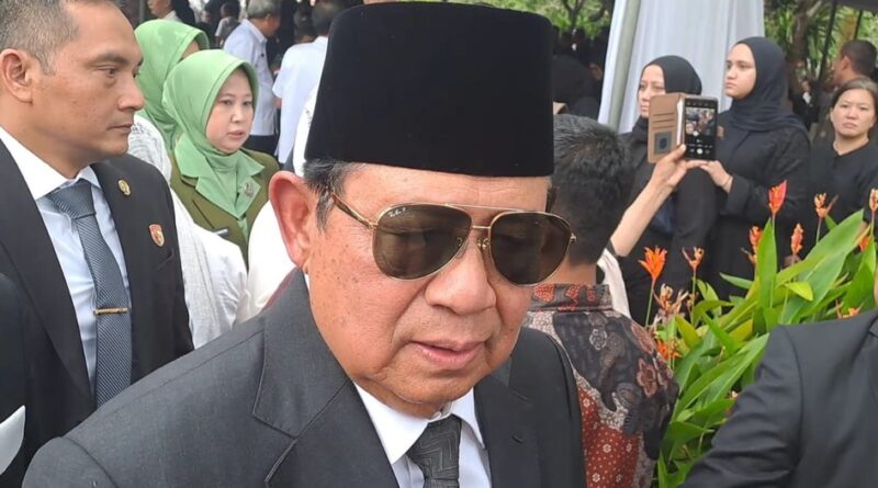 Presiden Ke-6 RI Susilo Bambang Yudhoyono (SBY) mengenang sosok Wakil Presiden ke-6 RI Try Sutrisno