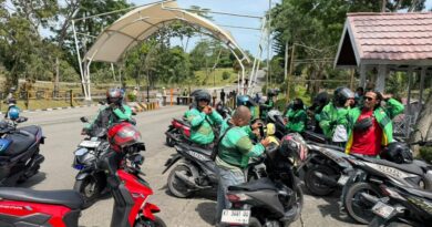Protes ojek online di kawasan PC milik PT Pupuk Kalimantan Timur