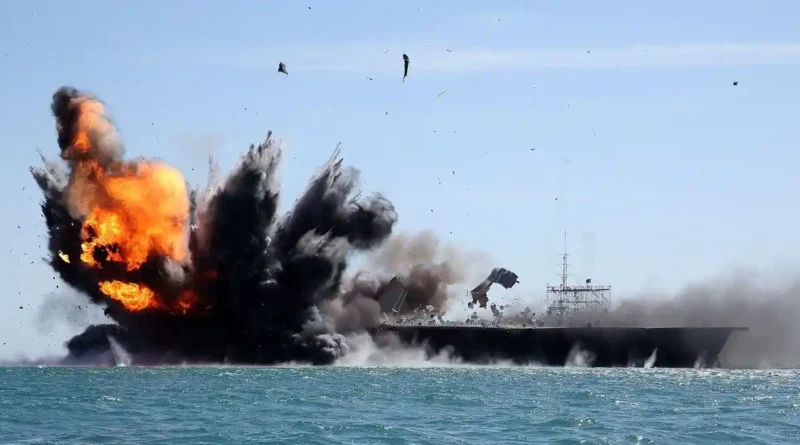 Militer AS Lumpuhkan Kapal Tanker Iran di Dekat Selat Hormuz