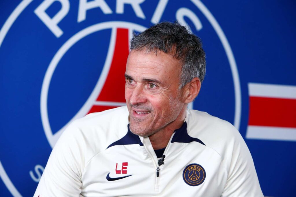 Pelatih PSG, Luis Enrique