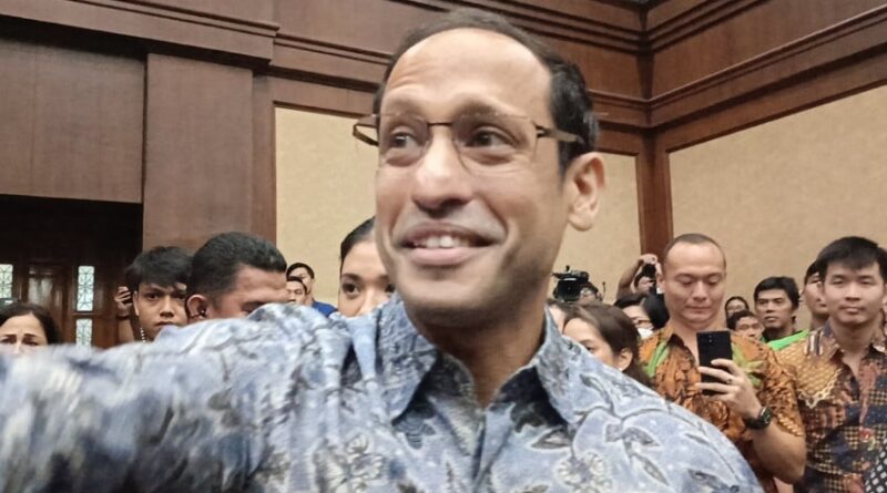Nadiem Anwar Makarim kini menjalani tahanan rumah