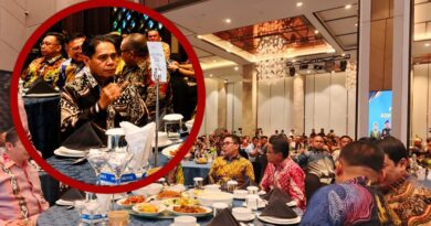 Ketua DPRD Kota Samarinda, Helmi Abdullah, saat menghadiri acara pisah sambut Komandan Detasemen Polisi Militer (Dandenpom) VI/1 Samarinda di Hotel Mercure, Kamis (9/7/2026).