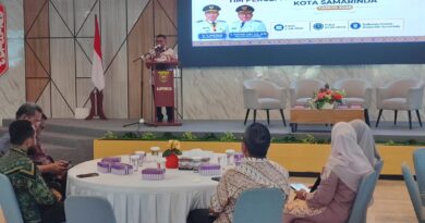 Saefuddin Zuhri saat membuka Rapat Koordinasi Tim Percepatan Penurunan Stunting (TPPS) Kota Samarinda, Kamis (2/7/2026).