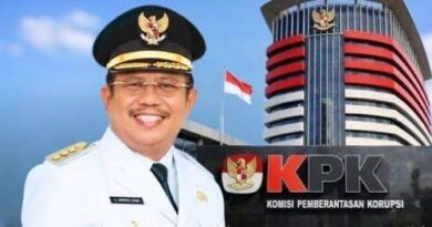 Bupati Lombok Barat, Lalu Ahmad Zaini yang ditangkap KPK