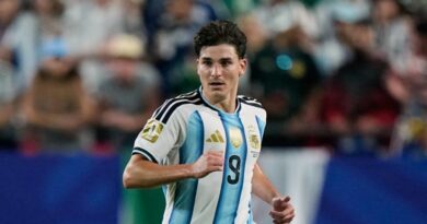 Spekulasi masa depan Julian Alvarez kembali menghangat
