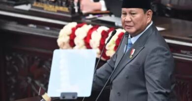 Presiden Prabowo Subianto pidato dalam Sidang Tahunan MPR dan Sidang Bersama DPR dan DPD di Kompleks Parlemen, Jakarta, Jumat (14/8).