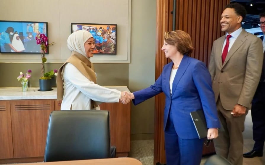 Menteri Komunikasi dan Digital (Menkomdigi) Meutya Hafid melakukan pertemuan bilateral dengan President Microsoft Global Affairs Lisa Monaco di New York, Amerika Serikat, Rabu (23/9).