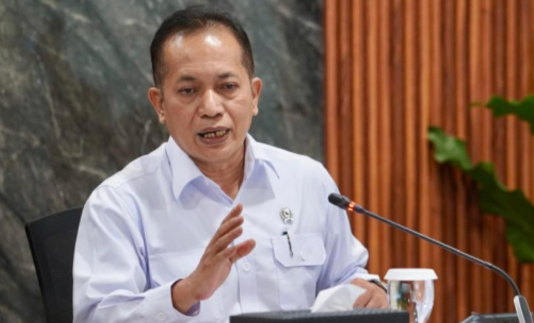 Menteri Koperasi Ferry Juliantono